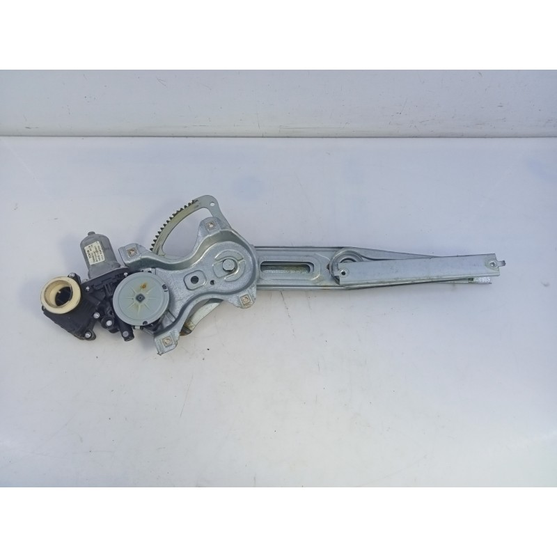 Recambio de elevalunas delantero derecho para toyota auris active referencia OEM IAM 8570102010 961920101 E2-B4-53-1