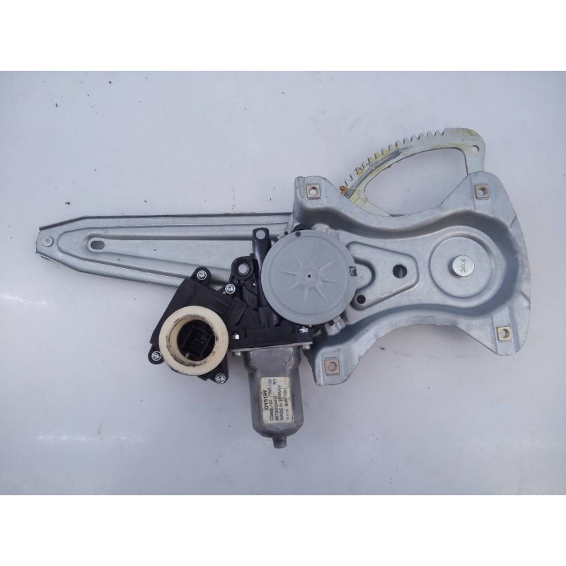 Recambio de elevalunas trasero derecho para toyota auris active referencia OEM IAM 8572002440 C0850103 E2-B4-30-1