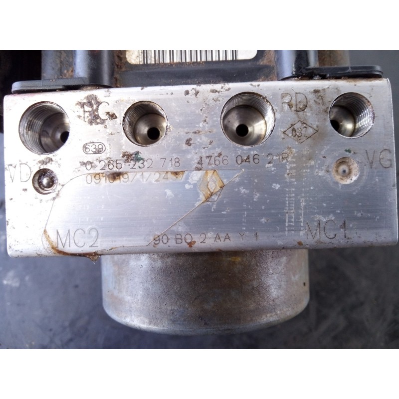 Recambio de abs para dacia sandero laureate referencia OEM IAM 476604621R 0265232718 P3-B8-17-2