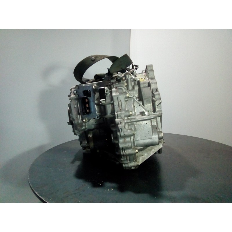 Recambio de caja cambios para toyota yaris hsd advance referencia OEM IAM 1LM 323B108 M1-B2-46