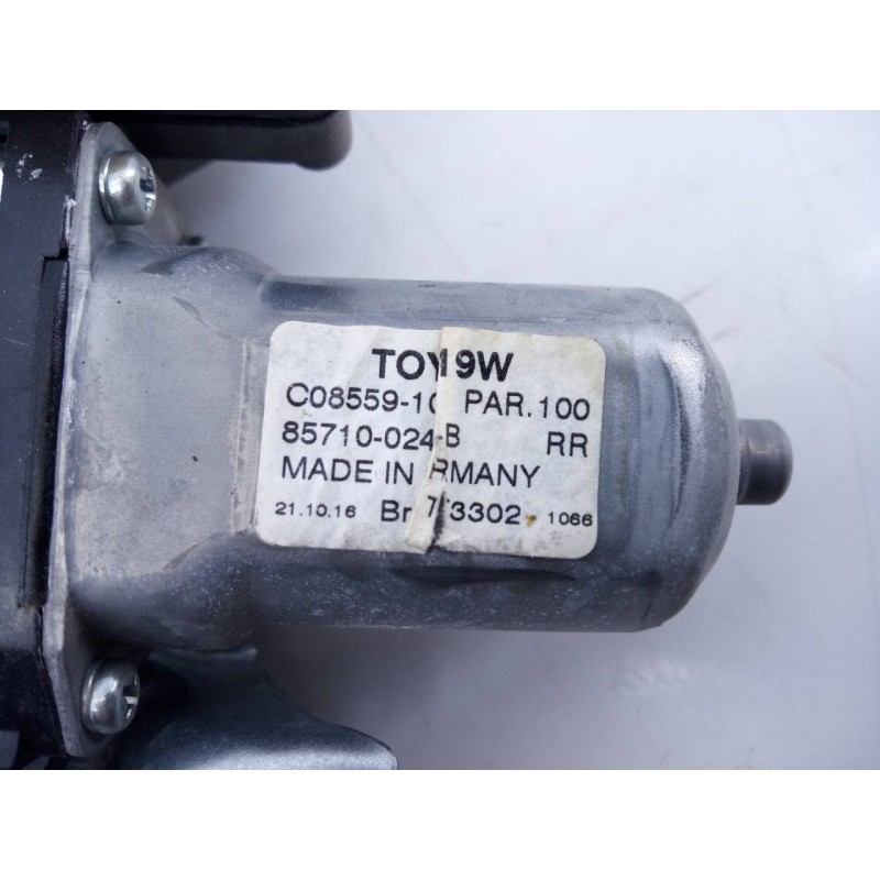 Recambio de elevalunas trasero izquierdo para toyota auris active referencia OEM IAM 8570102010 961920101 E2-B4-55-2