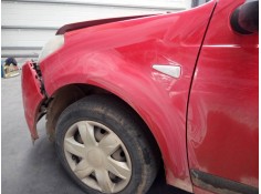Recambio de aleta delantera izquierda para dacia sandero laureate referencia OEM IAM    2