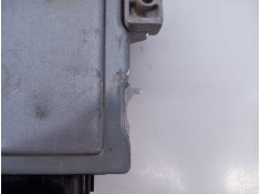 Recambio de centralita motor uce para dacia sandero laureate referencia OEM IAM 8200856659 S110140025 E2-A1-29-2 2