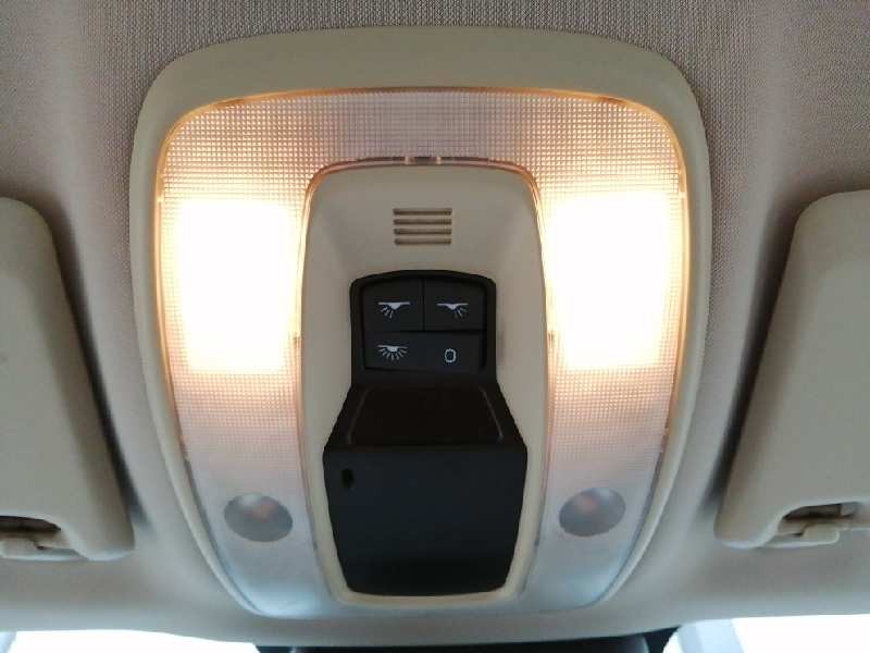 Recambio de luz interior para volvo xc60 momentum 2wd referencia OEM IAM 39806307 39806307 E3-B5-49-1