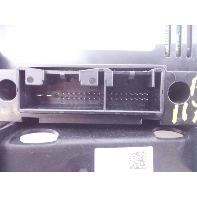 Recambio de mando climatizador para audi a5 sportback (8t) 2.0 tdi (105kw) referencia OEM IAM 8K1820043AT  E2-A1-9-7