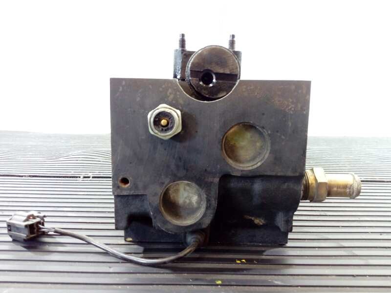 Recambio de culata para ford escort berlina/turnier referencia OEM IAM 18406090 200€ P1-B8-12-4