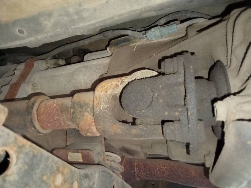 Recambio de transmision central delantera para toyota land cruiser (j12) gx referencia OEM IAM   