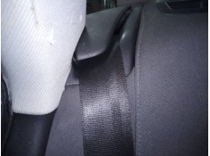 CINTURON SEGURIDAD TRASERO DERECHO 