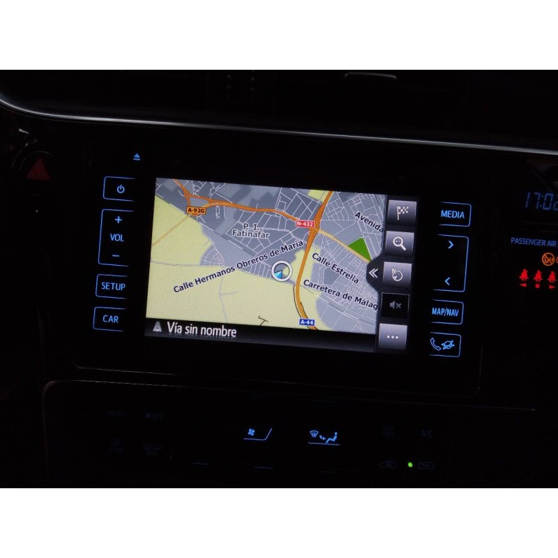 Recambio de sistema navegacion gps para toyota auris active referencia OEM IAM 8614002360 10R038055 E3-B2-9-1