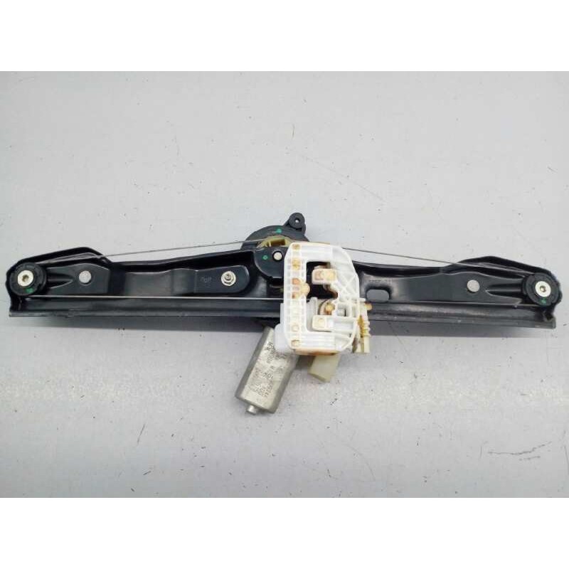 Recambio de elevalunas trasero derecho para bmw serie 3 lim. (f30) 318d referencia OEM IAM 7259818 17756710 E1-A3-34-1