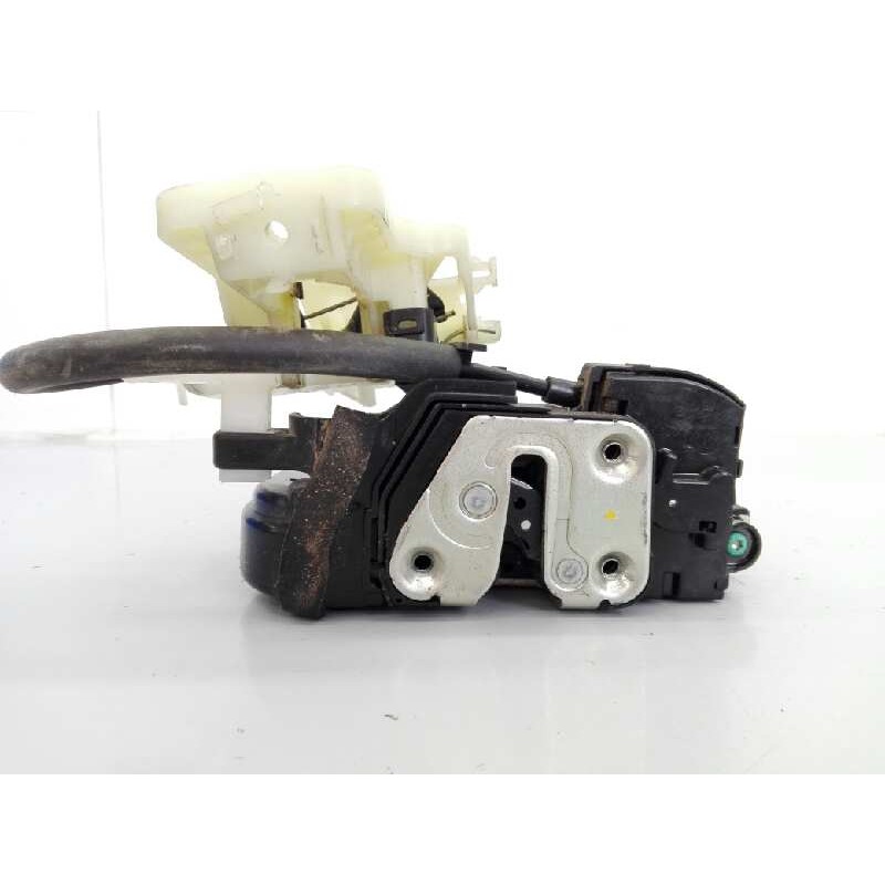 Recambio de cerradura puerta delantera derecha para kia sportage drive 4x2 referencia OEM IAM 313203U010FKB  E2-B5-10-2