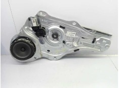 ELEVALUNAS DELANTERO DERECHO 824803U120 402390B E2-B5-8-1