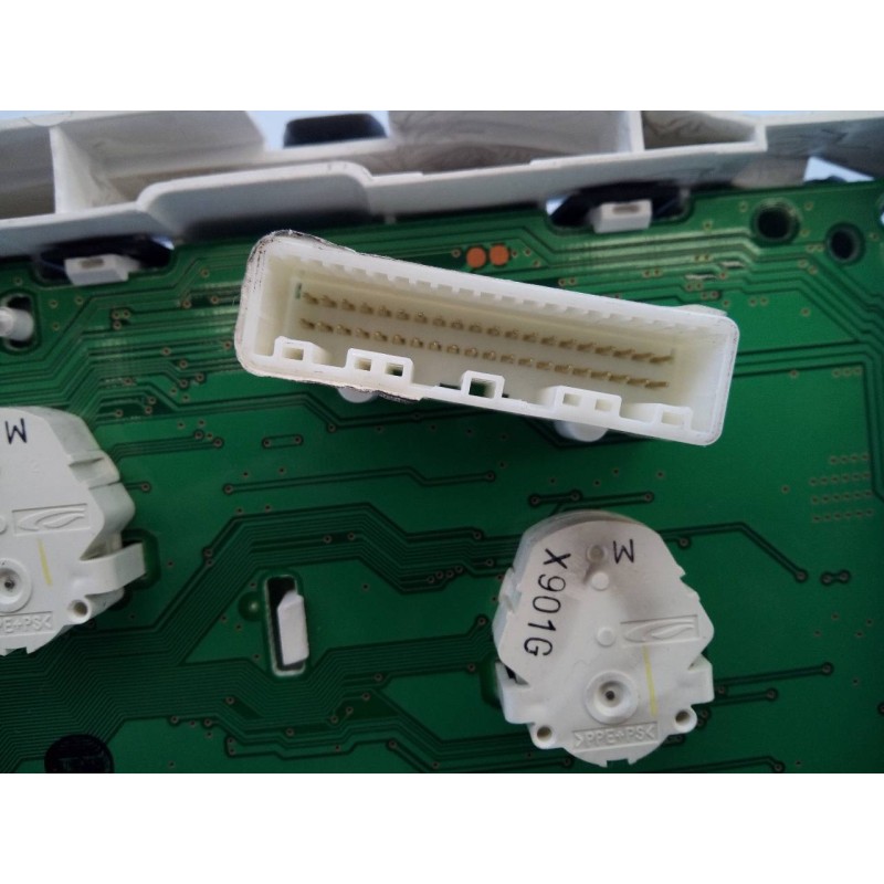 Recambio de cuadro instrumentos para nissan note (e11e) tekna referencia OEM IAM BH53E05410 BH53EHA000 E3-B4-2-3