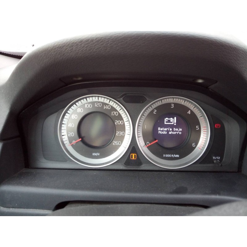Recambio de cuadro instrumentos para volvo xc70 kinetic 2wd referencia OEM IAM 31343325AA 36001836 E3-B5-43-4