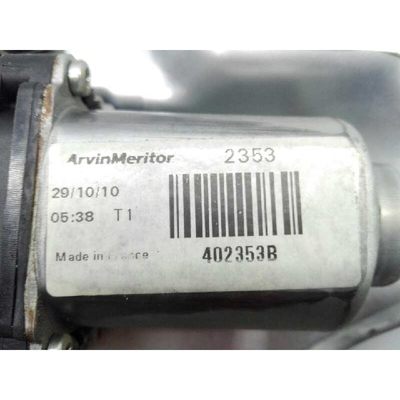 Recambio de elevalunas trasero izquierdo para kia sportage drive 4x2 referencia OEM IAM 834703U020 402353B E2-B5-8-1