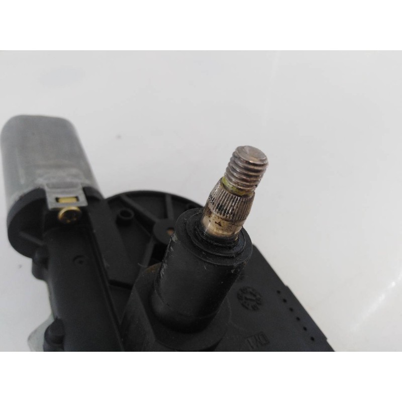 Recambio de motor limpia trasero para chevrolet captiva 2.0 vcdi lt referencia OEM IAM 96627058  E2-B6-10-2