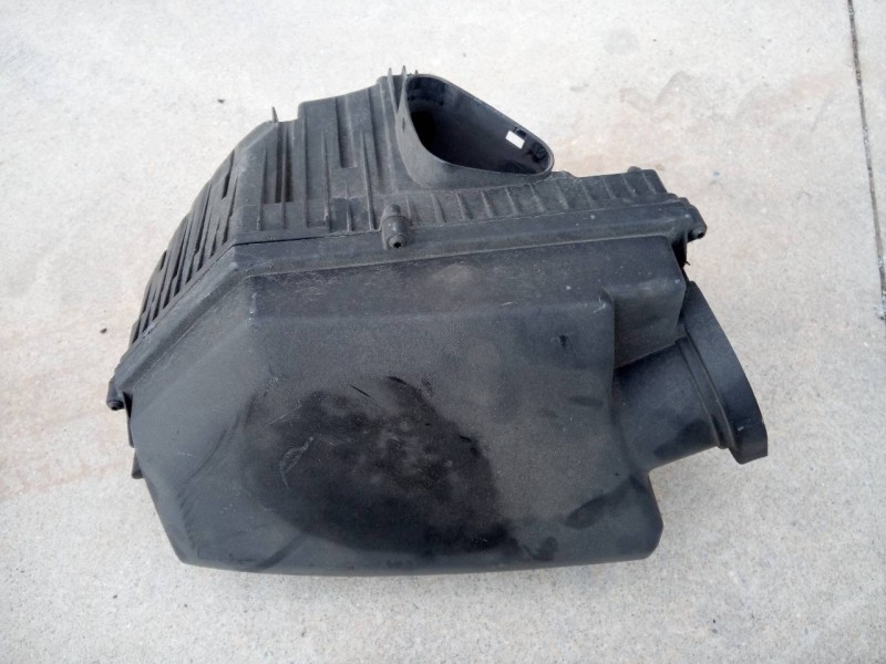 Recambio de filtro aire para volvo xc70 kinetic 2wd referencia OEM IAM   