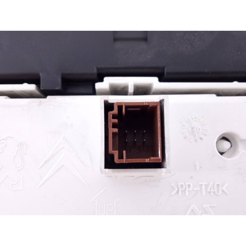 Recambio de cuadro instrumentos para peugeot 508 gt referencia OEM IAM 9675167180  E3-B2-44-2