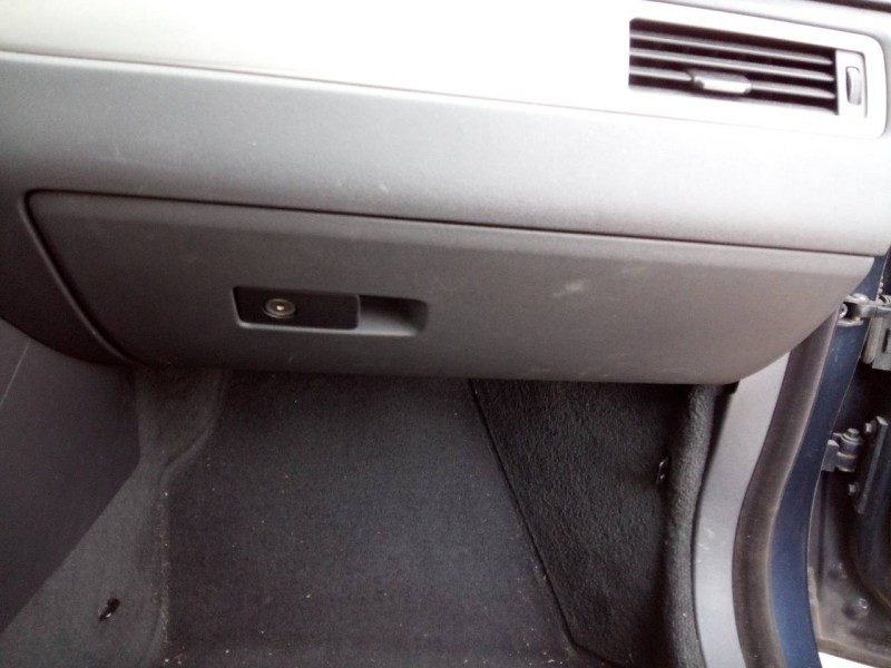 Recambio de guantera para volvo xc70 kinetic 2wd referencia OEM IAM   