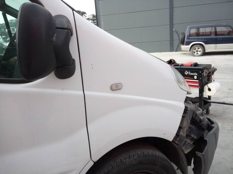 Recambio de aleta delantera derecha para nissan primastar (x..) kasten l1h1 2.7t referencia OEM IAM   