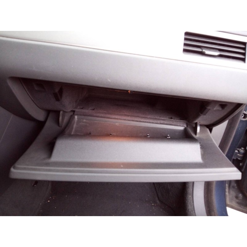 Recambio de guantera para volvo xc70 kinetic 2wd referencia OEM IAM   