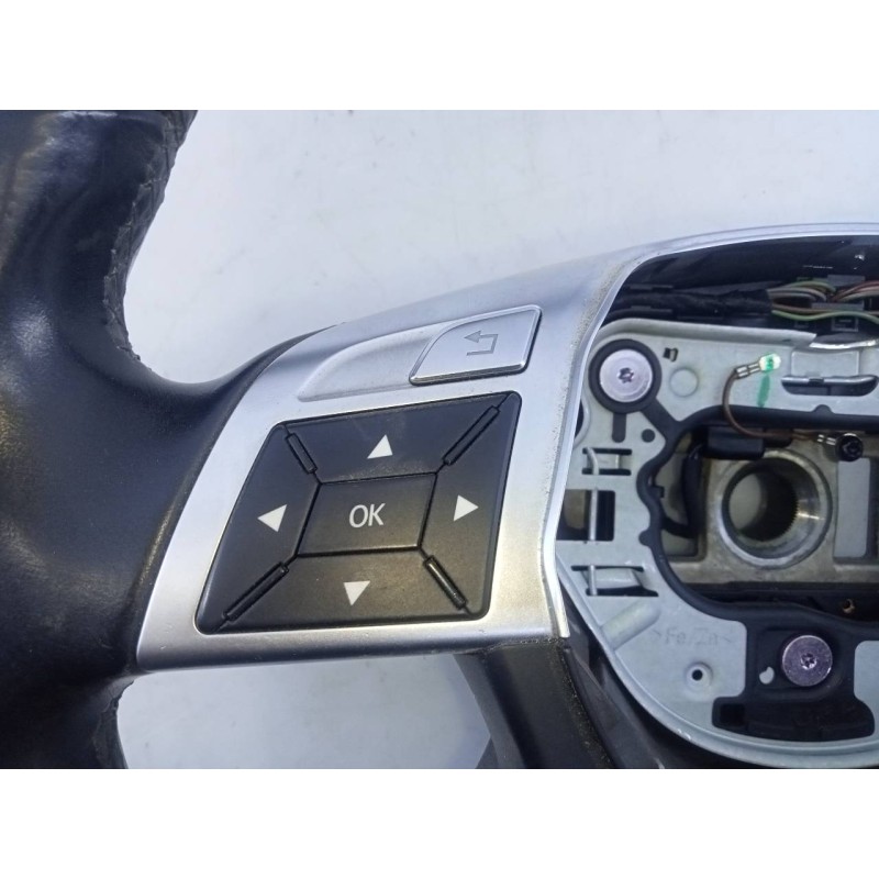 Recambio de volante para mercedes-benz clase c (w204) berlina referencia OEM IAM   E1-A2-38-2