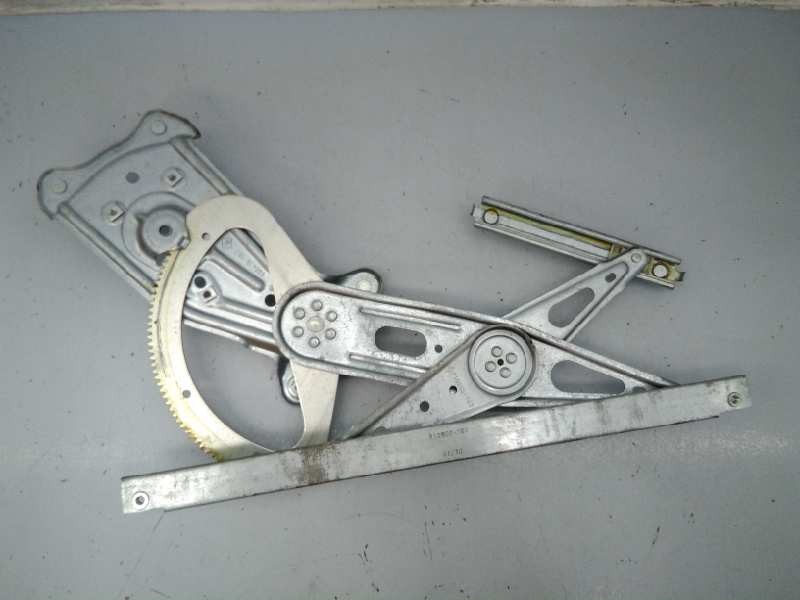 Recambio de elevalunas trasero derecho para renault scenic iii dynamique referencia OEM IAM 91585103 966415102 E1-A1-18-1