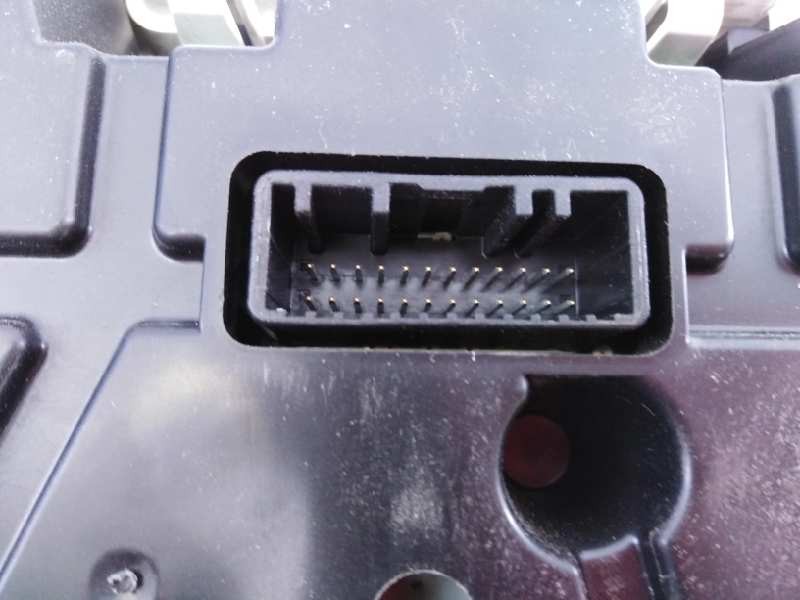 Recambio de cuadro instrumentos para renault captur dynamique referencia OEM IAM   E2-A1-9-5