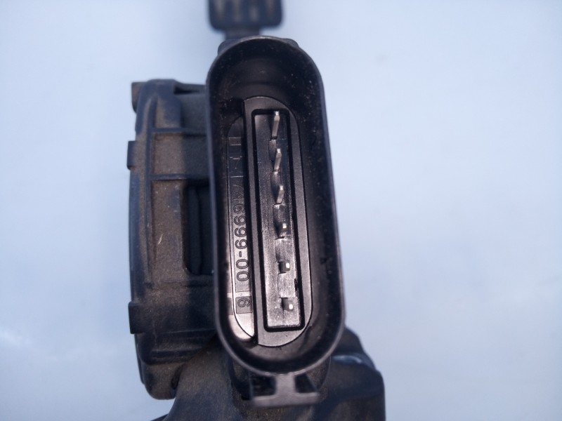 Recambio de pedal acelerador para volvo xc70 kinetic 2wd referencia OEM IAM 31329057  E3-B5-22-2