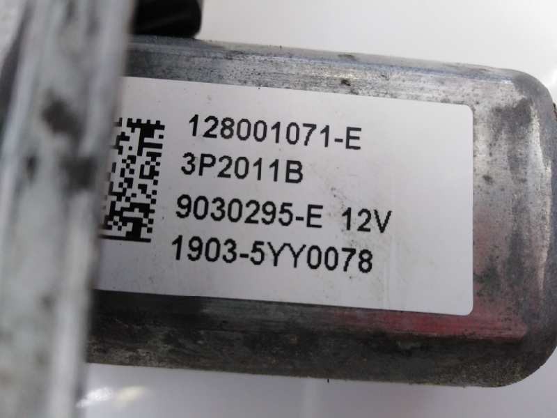 Recambio de elevalunas delantero derecho para renault captur dynamique referencia OEM IAM 128001071 9030295E E1-A1-8-2