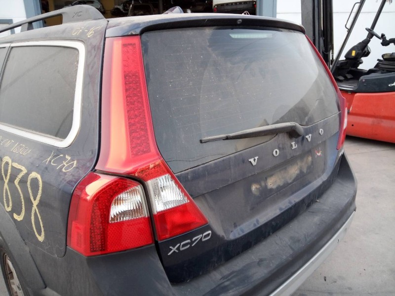 Recambio de porton trasero para volvo xc70 kinetic 2wd referencia OEM IAM   