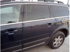 Recambio de puerta trasera izquierda para volvo xc70 kinetic 2wd referencia OEM IAM    2