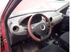Recambio de salpicadero para dacia sandero laureate referencia OEM IAM    2