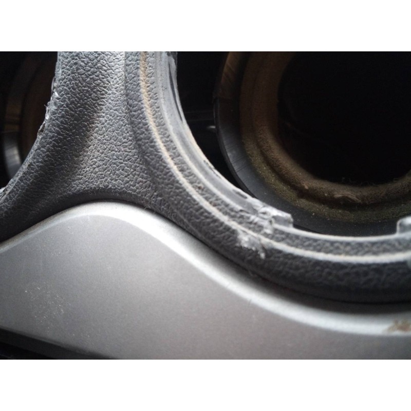 Recambio de salpicadero para dacia sandero laureate referencia OEM IAM   