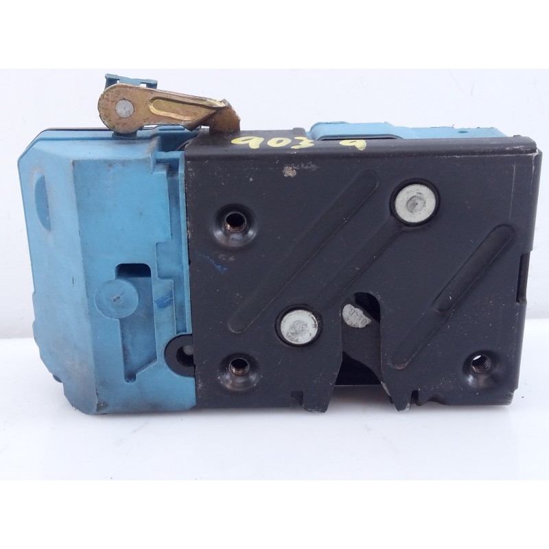 Recambio de cerradura puerta delantera derecha para volvo s60 berlina 2.4 d referencia OEM IAM 30663042  