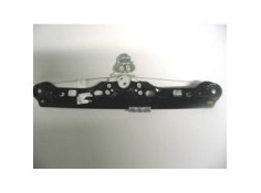Recambio de elevalunas trasero izquierdo para mercedes-benz clase c (w203) berlina referencia OEM IAM 106131316 NUEVO T2-2-B4-5
