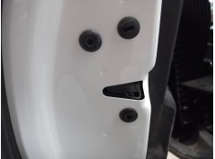 CERRADURA PUERTA TRASERA IZQUIERDA 