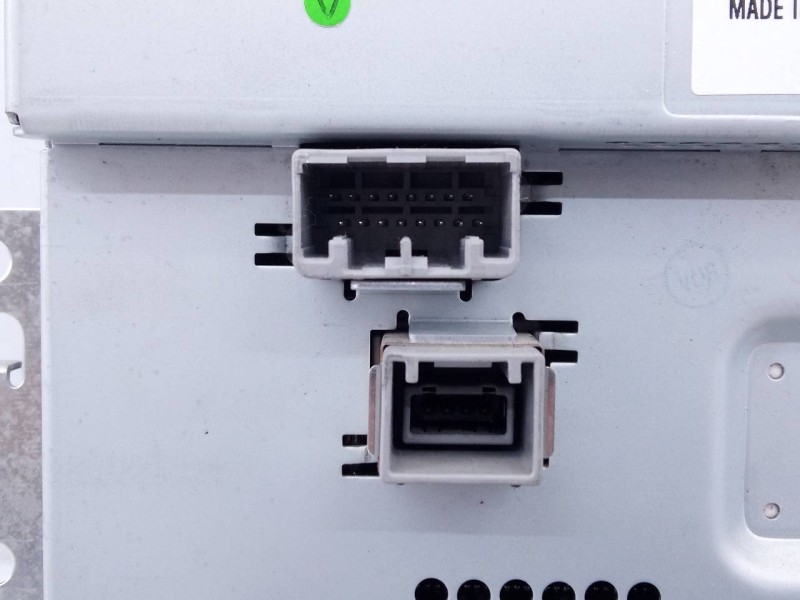 Recambio de sistema audio / radio cd para volvo xc70 kinetic 2wd referencia OEM IAM 31358278AA 31357024 E3-B5-44-4