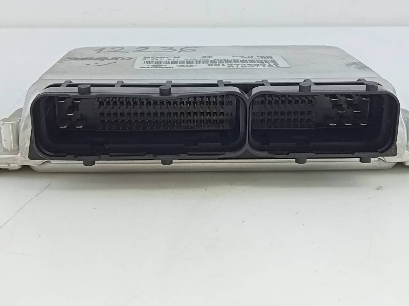 Recambio de centralita motor uce para kia sorento 2.5 crdi ex referencia OEM IAM 391004A810 0281011579 E3-A3-24-2