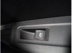 MANDO ELEVALUNAS DELANTERO DERECHO 