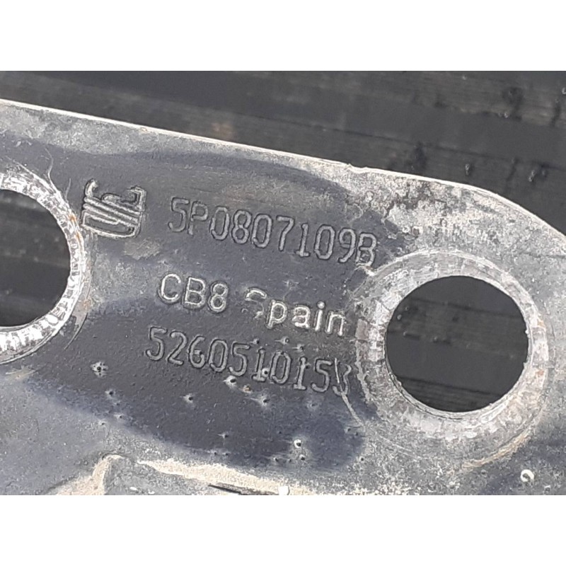 Recambio de refuerzo paragolpes delantero para seat leon (1p1) fr referencia OEM IAM 5P08071093 5260510153 P1-A1-43