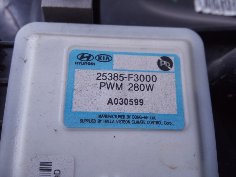Recambio de electroventilador para hyundai i30 (pd) essence referencia OEM IAM 25385F3000 NF100EDFTA P2-A10-3