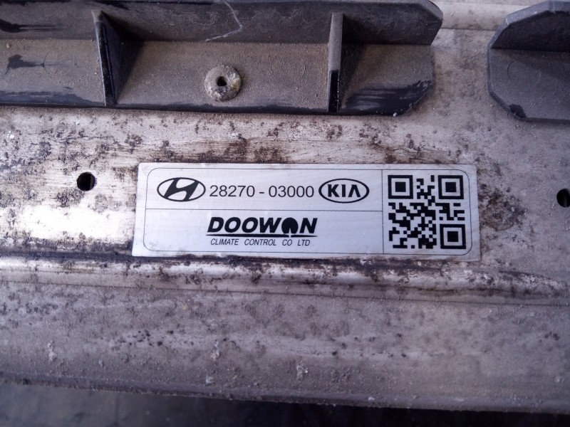 Recambio de intercooler para hyundai i30 (pd) essence referencia OEM IAM 28270030000  P2-B10-8