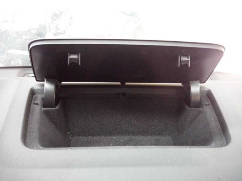 Recambio de guantera para skoda karoq (nu) ambition 4x4 referencia OEM IAM   