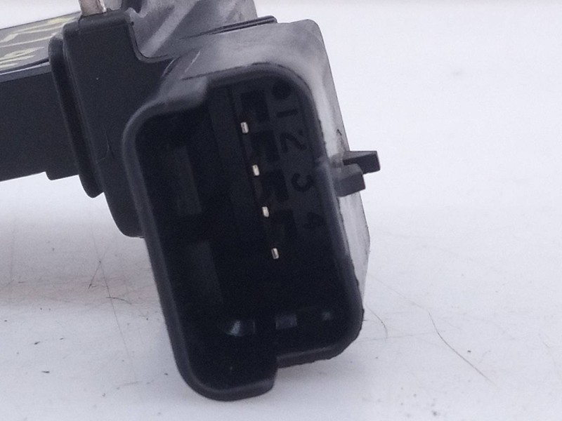 Recambio de caudalimetro para peugeot 208 active referencia OEM IAM 9683282980  E3-B2-29-1