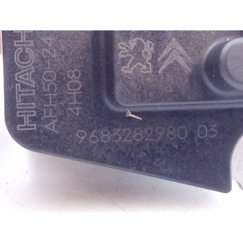 Recambio de caudalimetro para peugeot 208 active referencia OEM IAM 9683282980  E3-B2-29-1