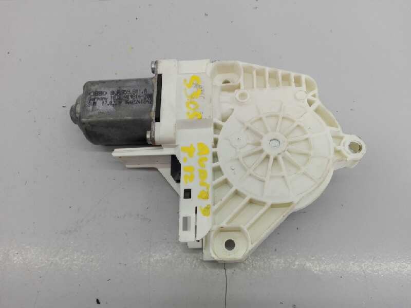 Recambio de motor elevalunas trasero izquierdo para audi q3 (8ug) design quattro referencia OEM IAM 8K0959811A  E1-B6-16-2