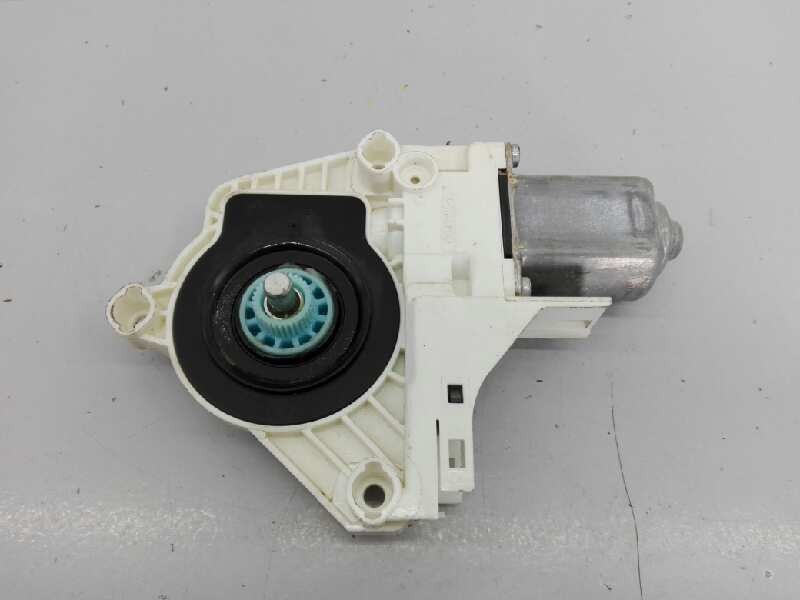 Recambio de motor elevalunas trasero izquierdo para audi q3 (8ug) design quattro referencia OEM IAM 8K0959811A  E1-B6-16-2