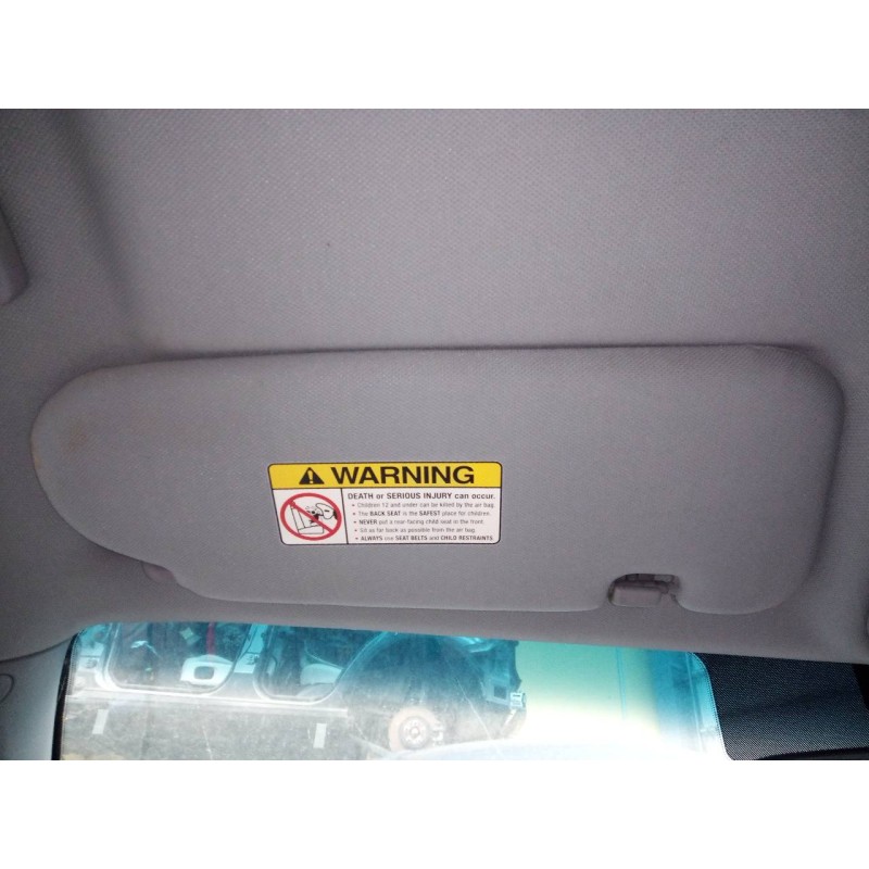 Recambio de parasol izquierdo para kia sorento 2.5 crdi ex referencia OEM IAM   
