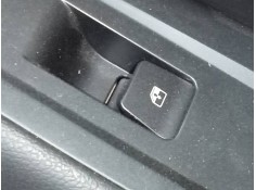 MANDO ELEVALUNAS DELANTERO DERECHO 